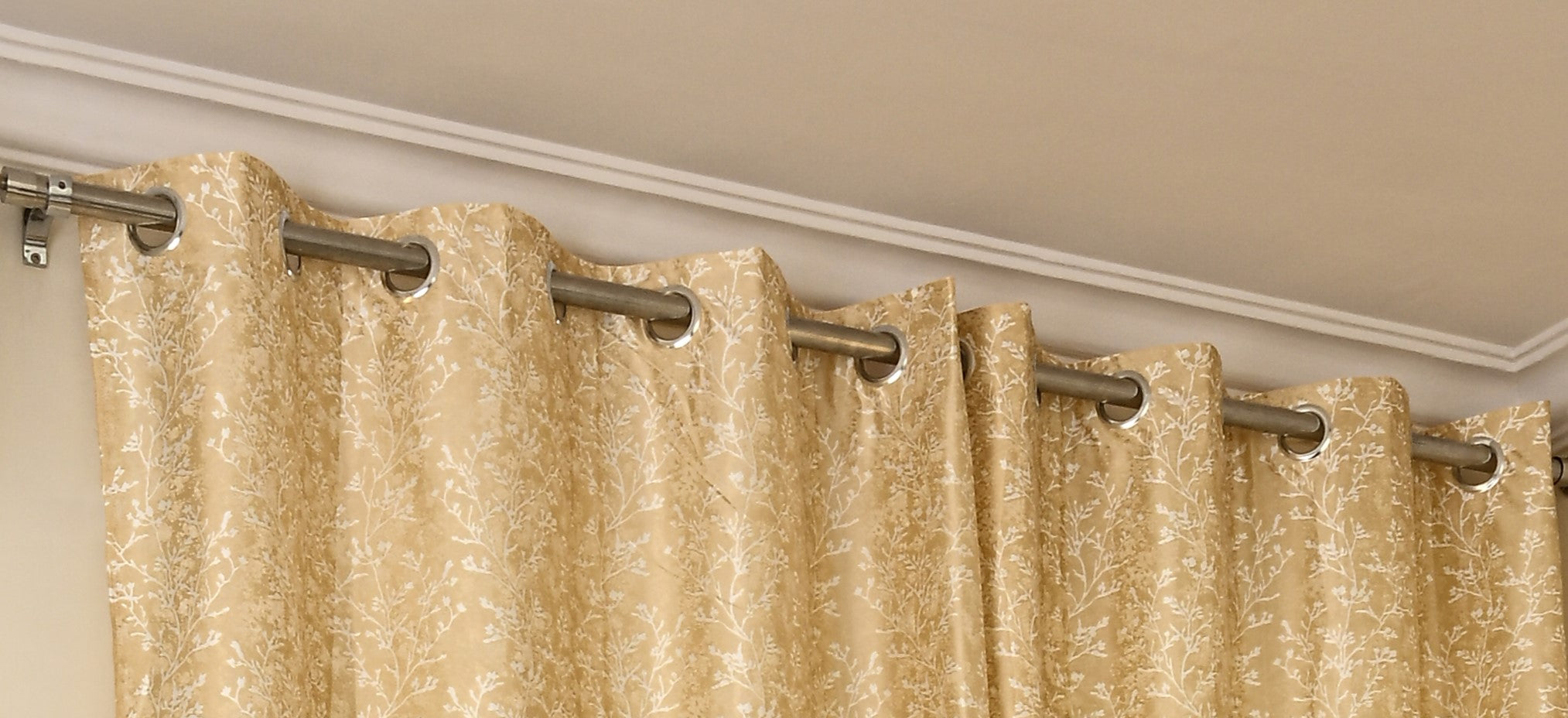 Saukins Natural VII Floral Cream Curtain