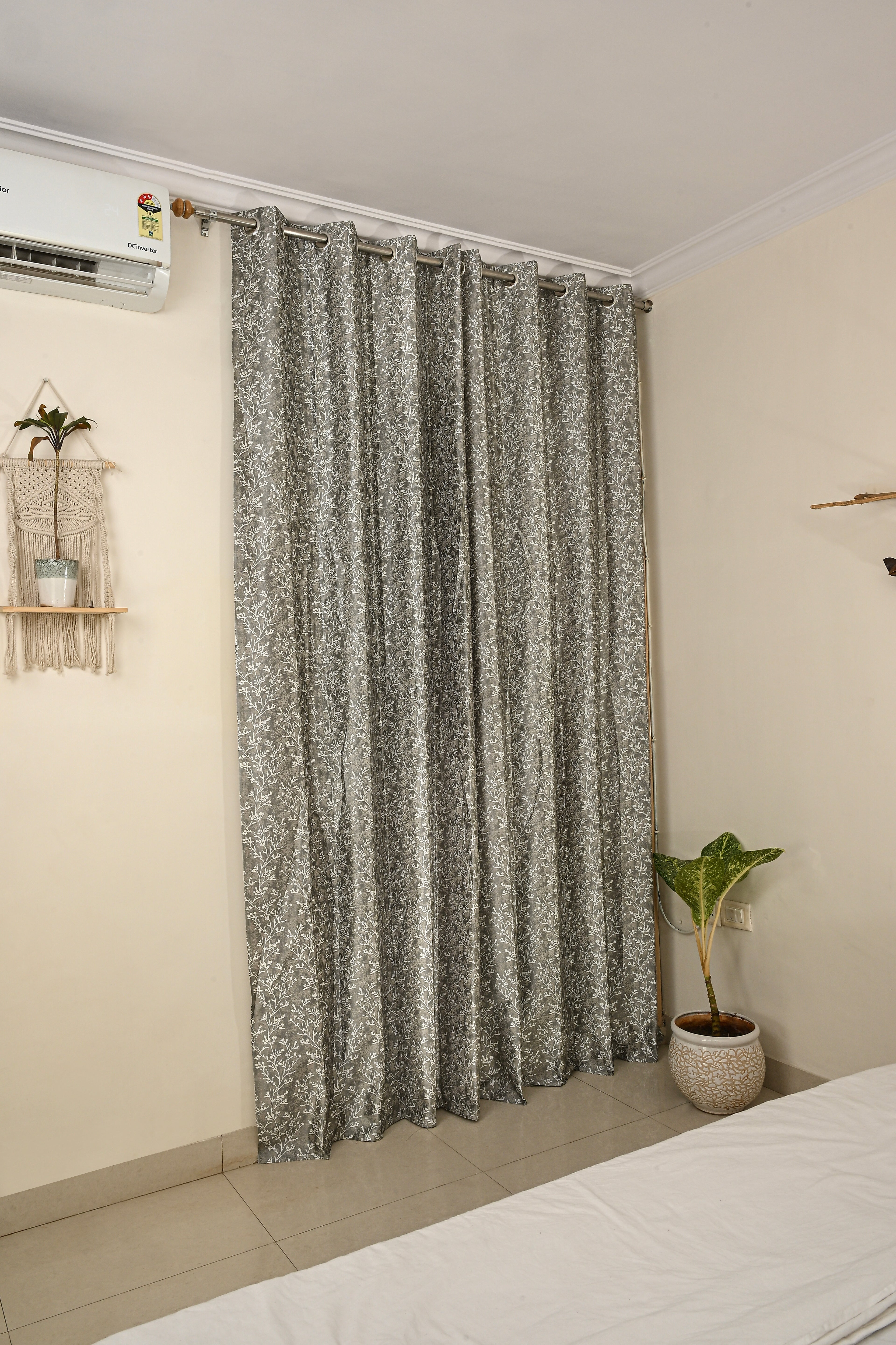 Saukins Natural VII Floral Grey Curtain