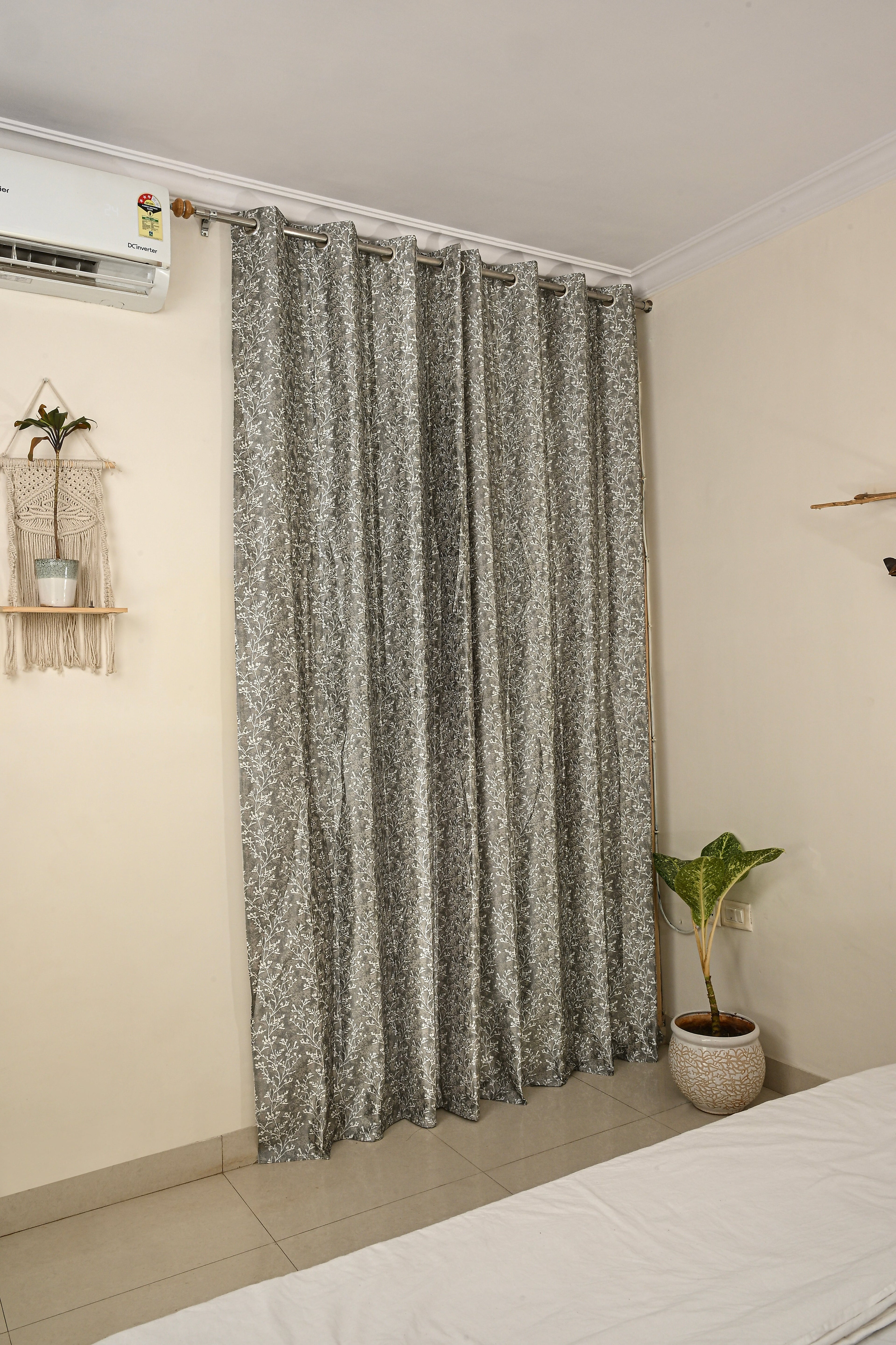 Saukins Natural VII Floral Grey Curtain