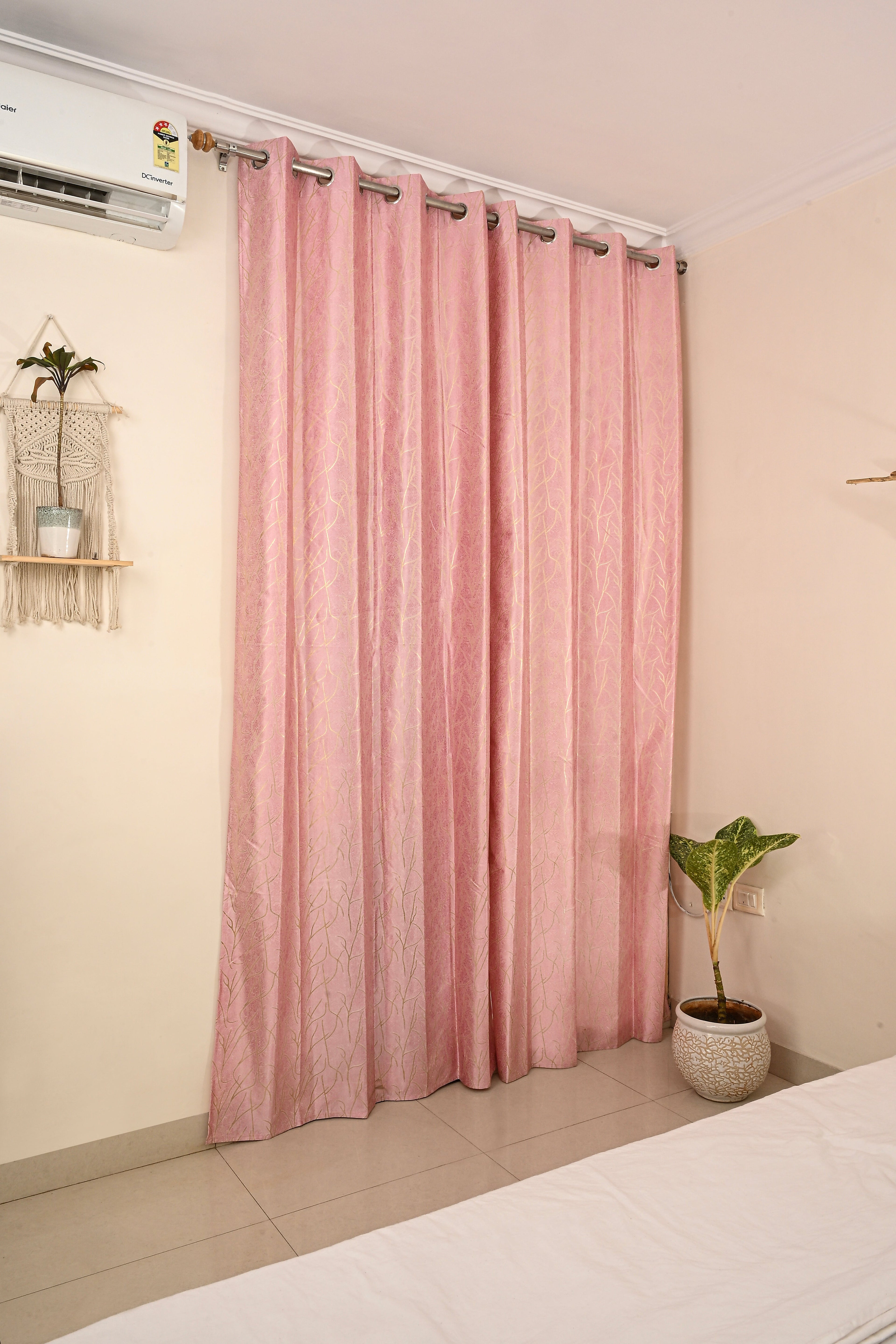 Saukins Natural VIII Pink Curtain