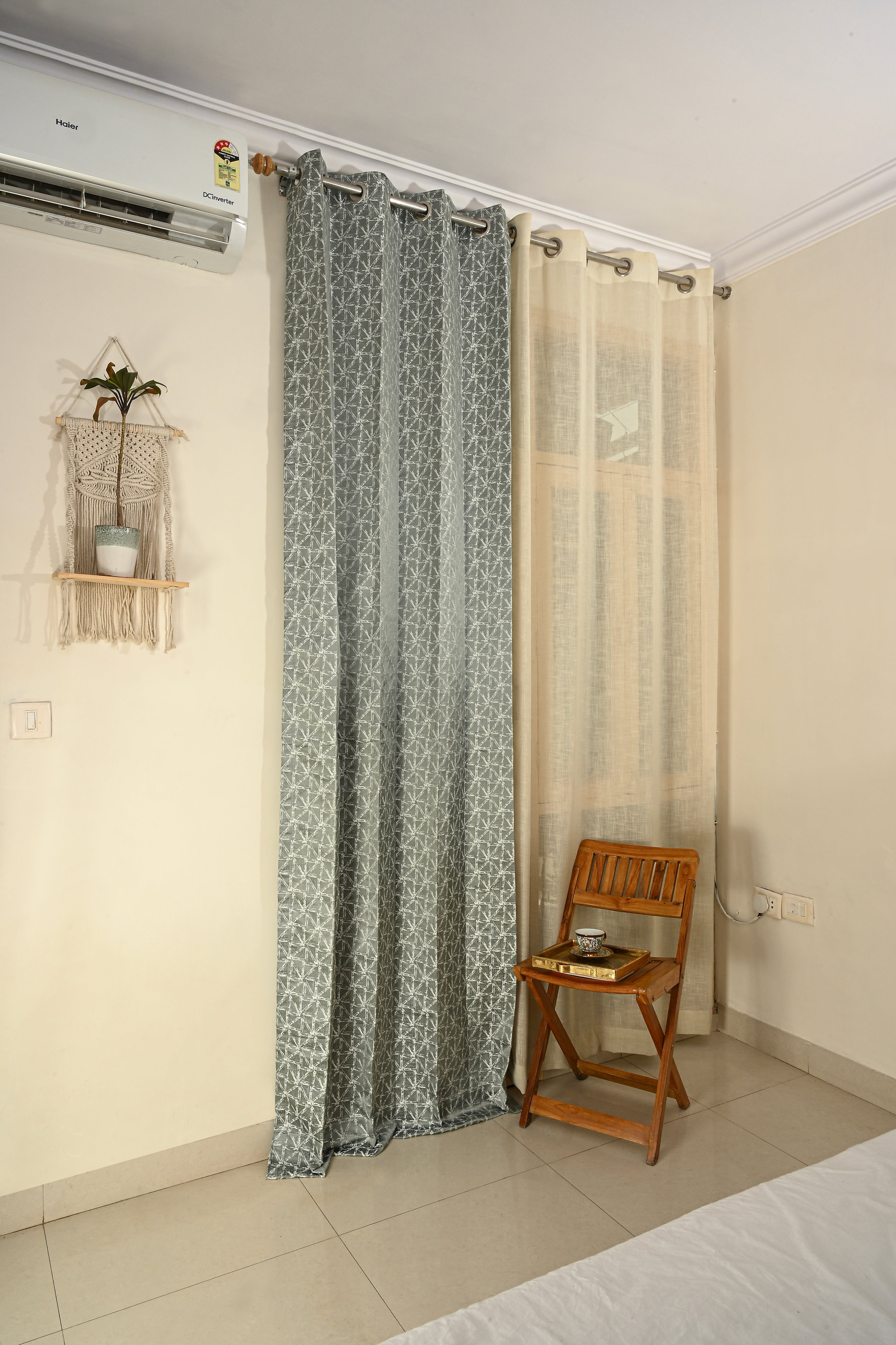 Saukins Geometry III Green Curtain