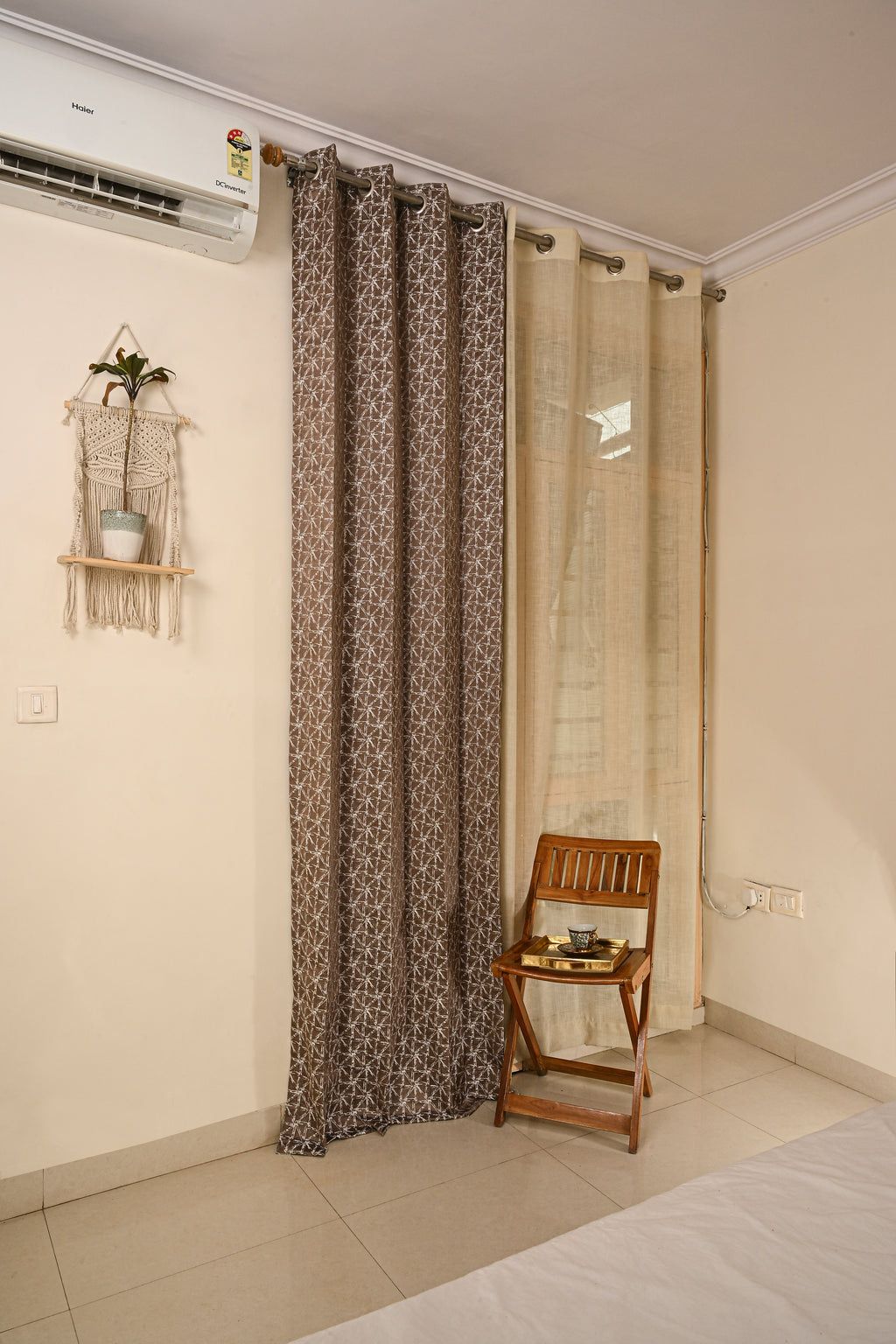 Saukins Geometry III Brown Curtain