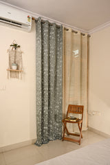 Saukins Natural V Green Curtain