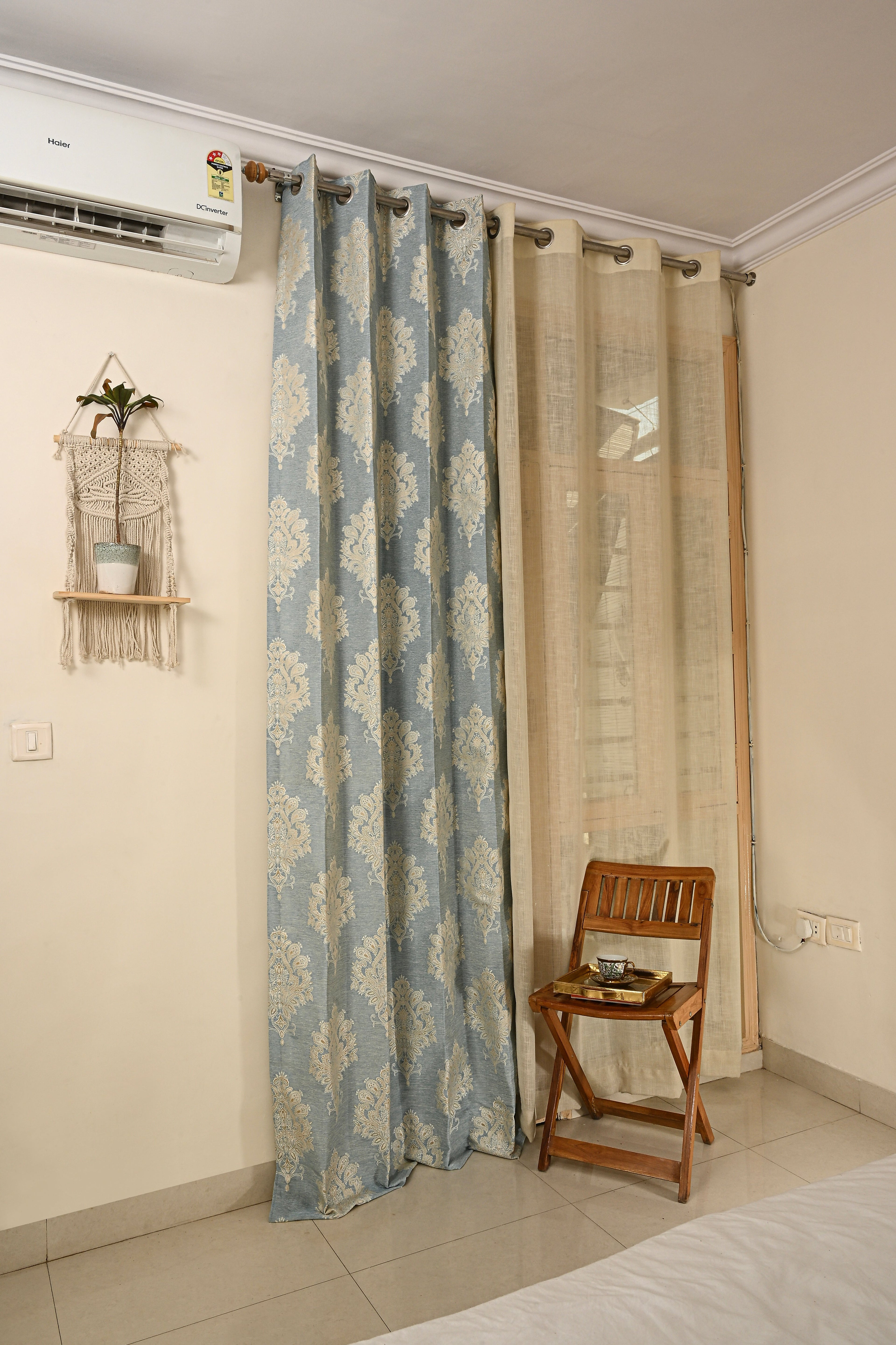 Saukins Taj II Blue Curtain