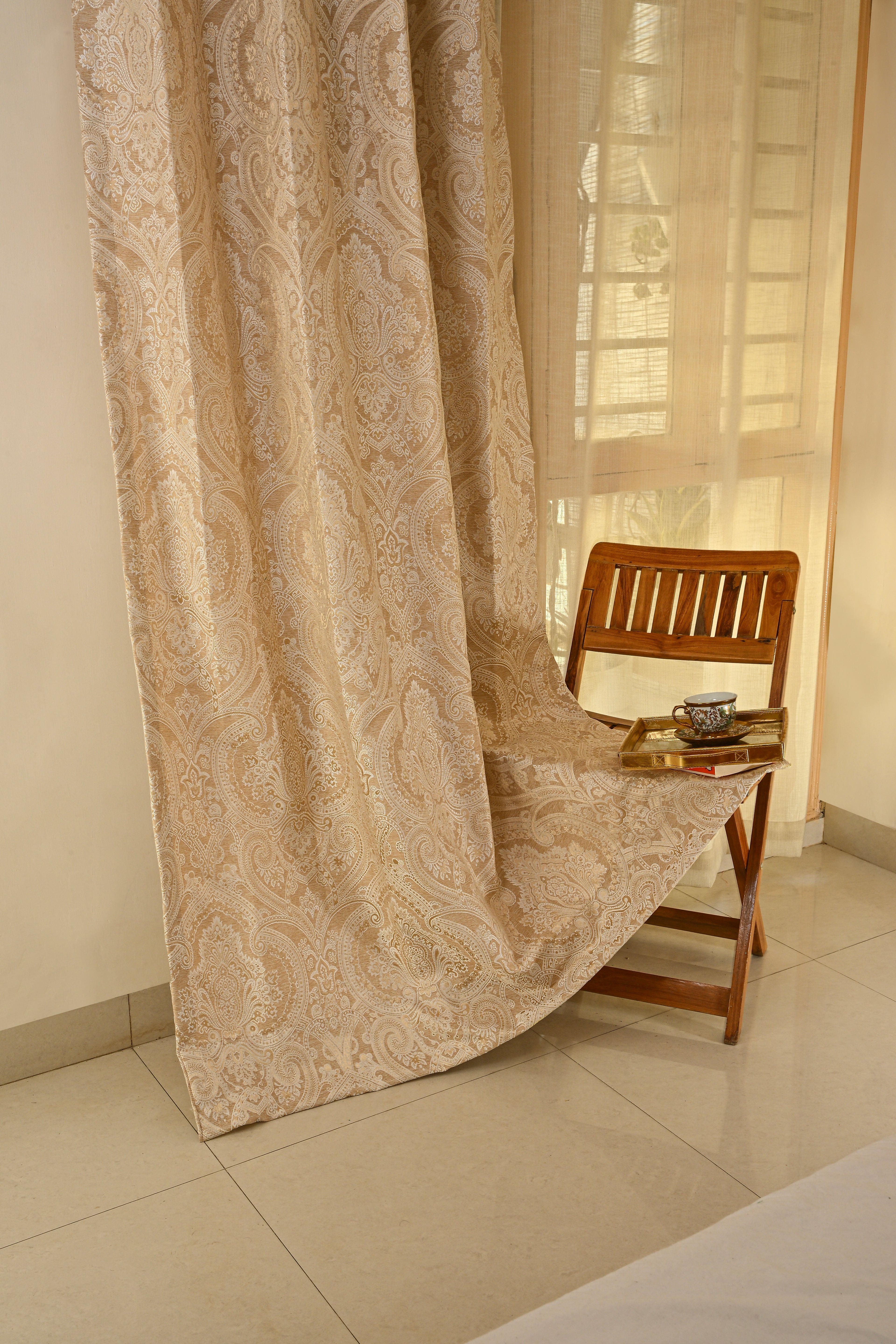 Saukins Taj III Brown Curtain