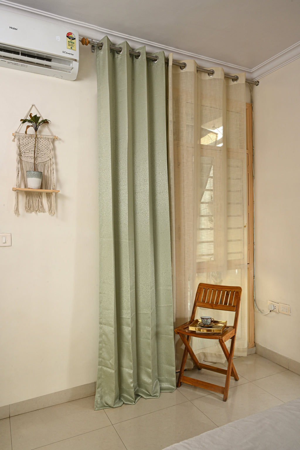 Saukins Plain II Green Curtain