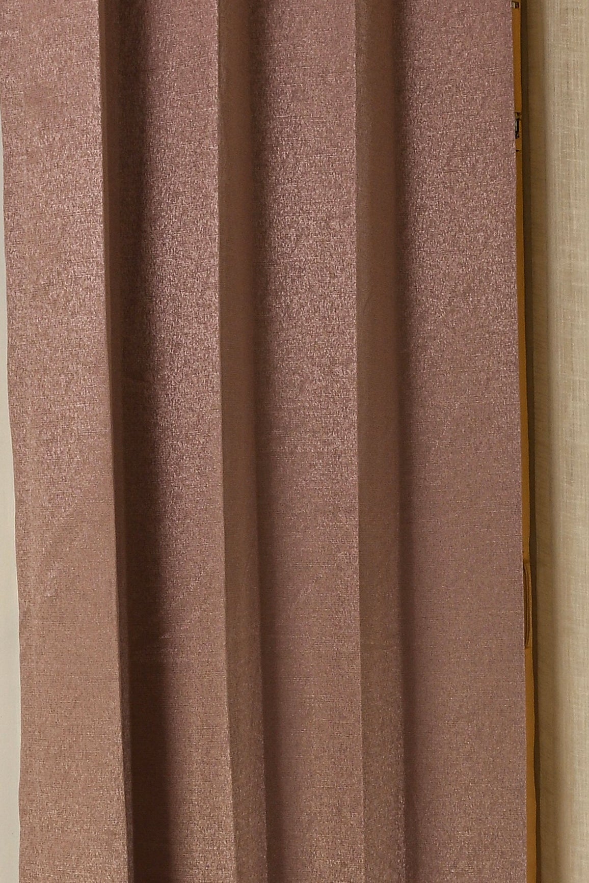 Saukins Plain II Vine Curtain