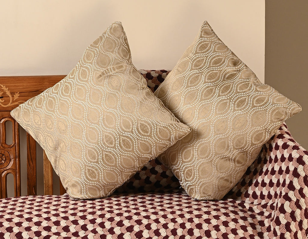 Saukins Elegance I Warm Taupe Cushion Cover