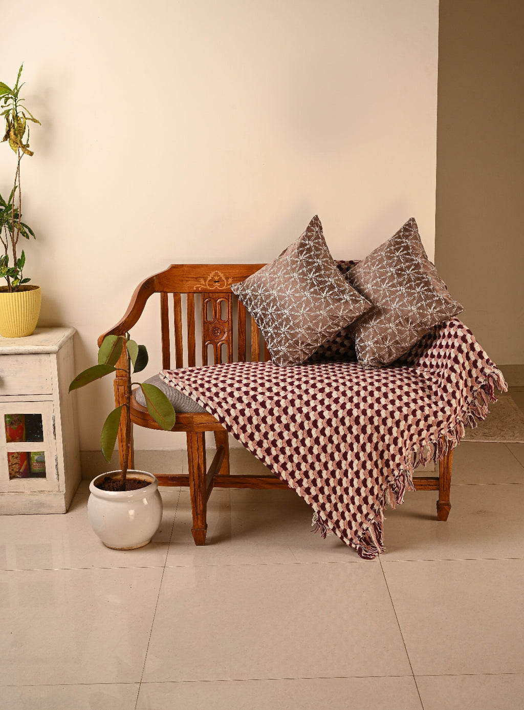 Saukins Geometric I Brown Cushion Cover