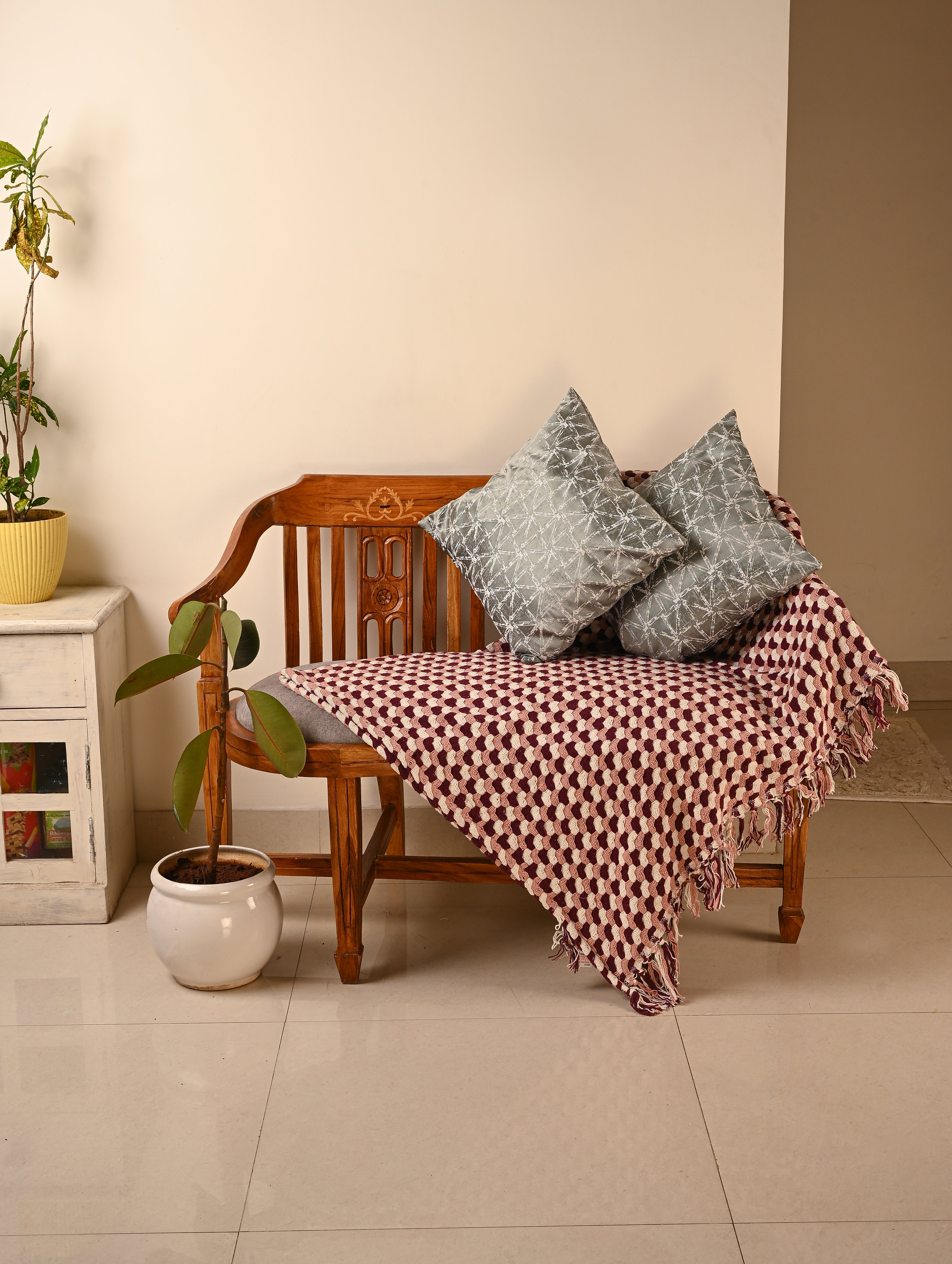 Saukins Geometric I Olive Grey Cushion Cover