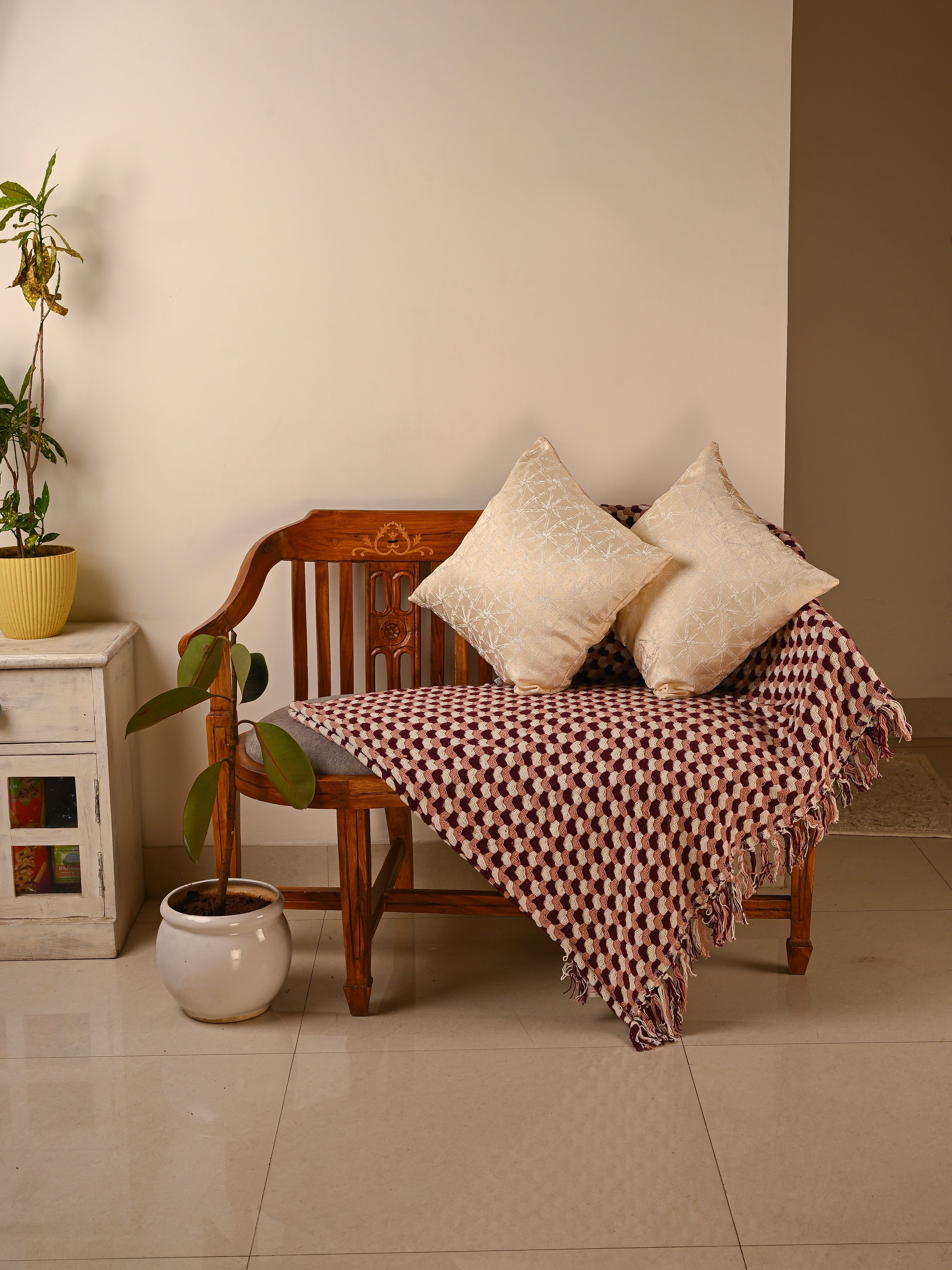 Saukins Geometric I Cream Cushion Cover