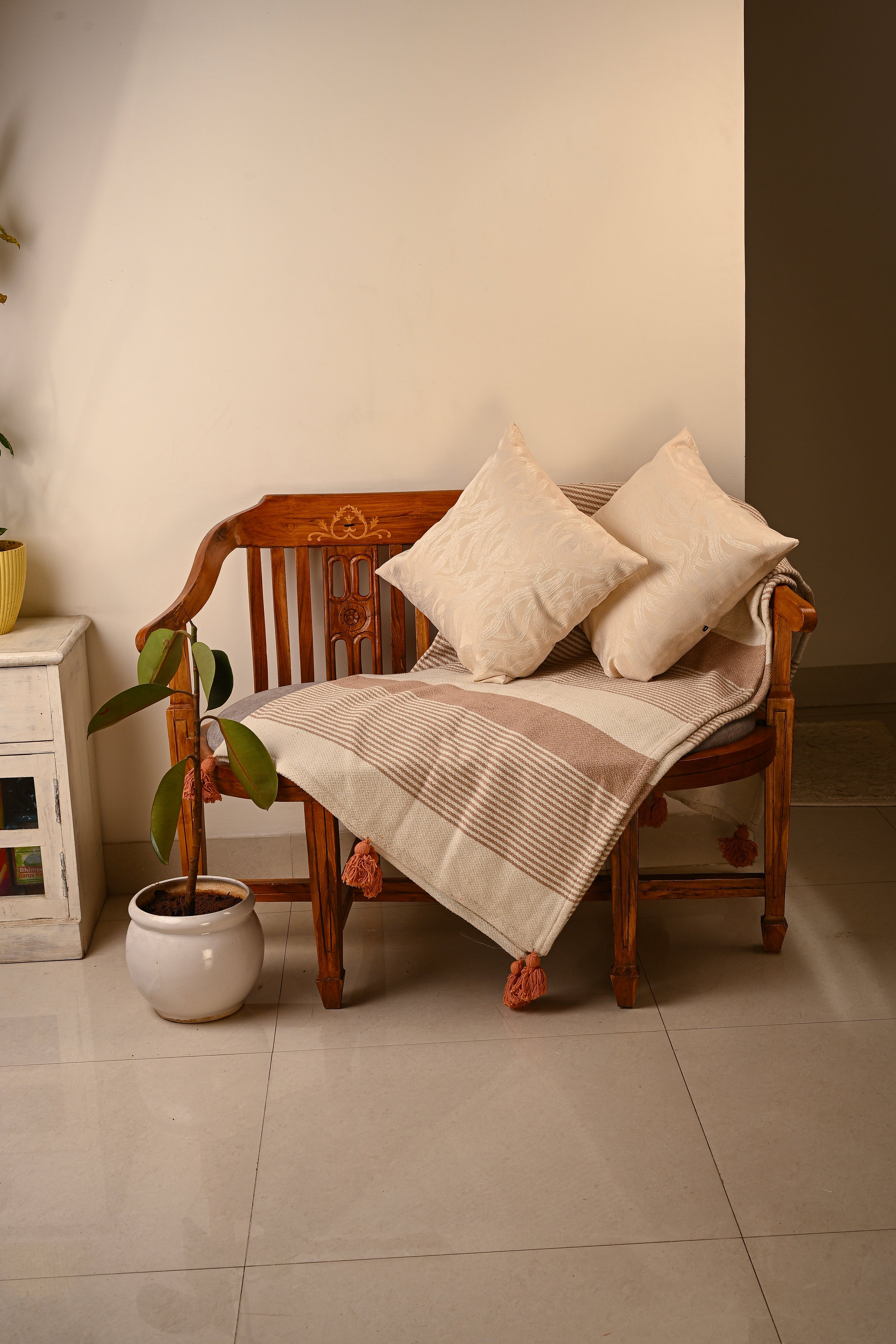 Saukins Geometric III Cream Cushion Cover