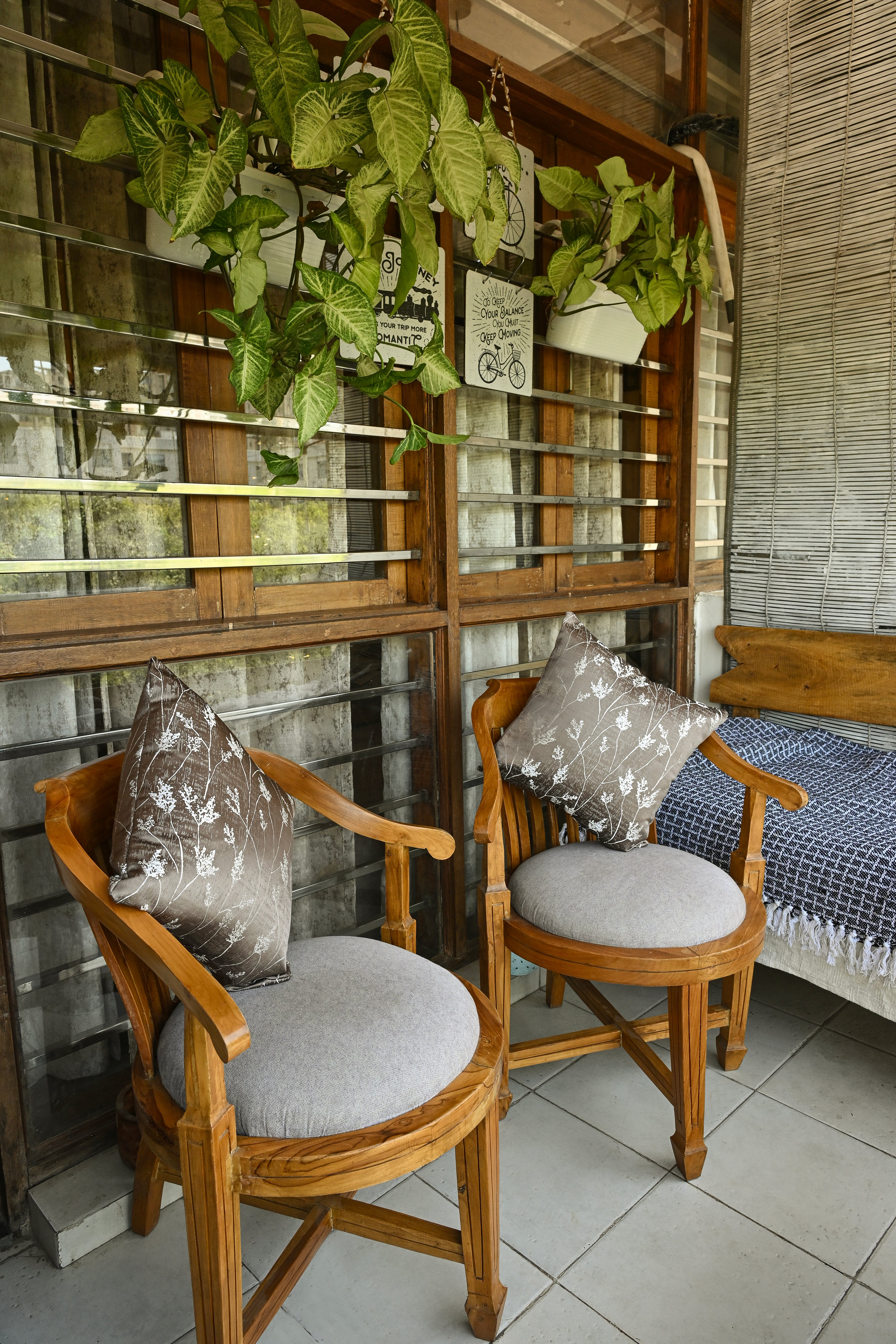 Saukins Natural I Brown Cushion Cover