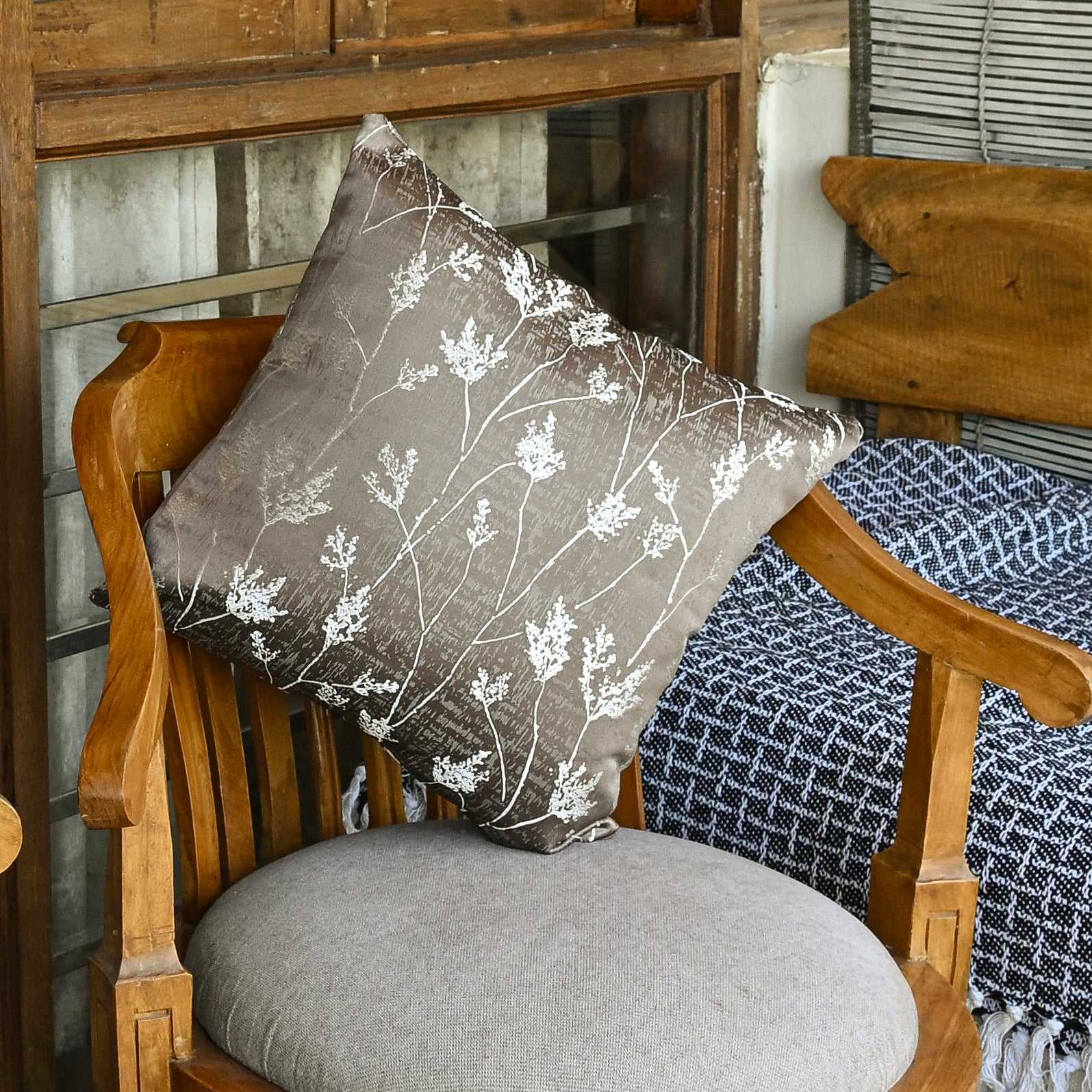 Saukins Natural I Brown Cushion Cover