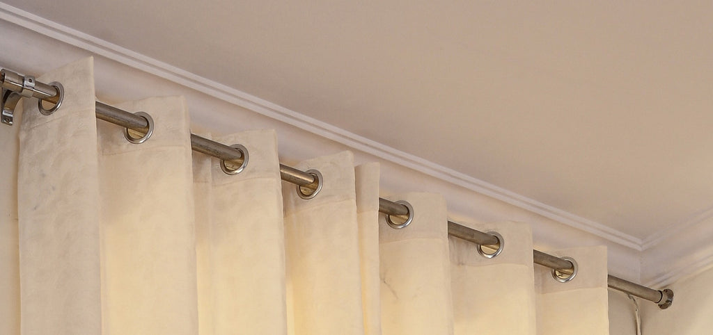 Saukins Elegance II Cream Curtain