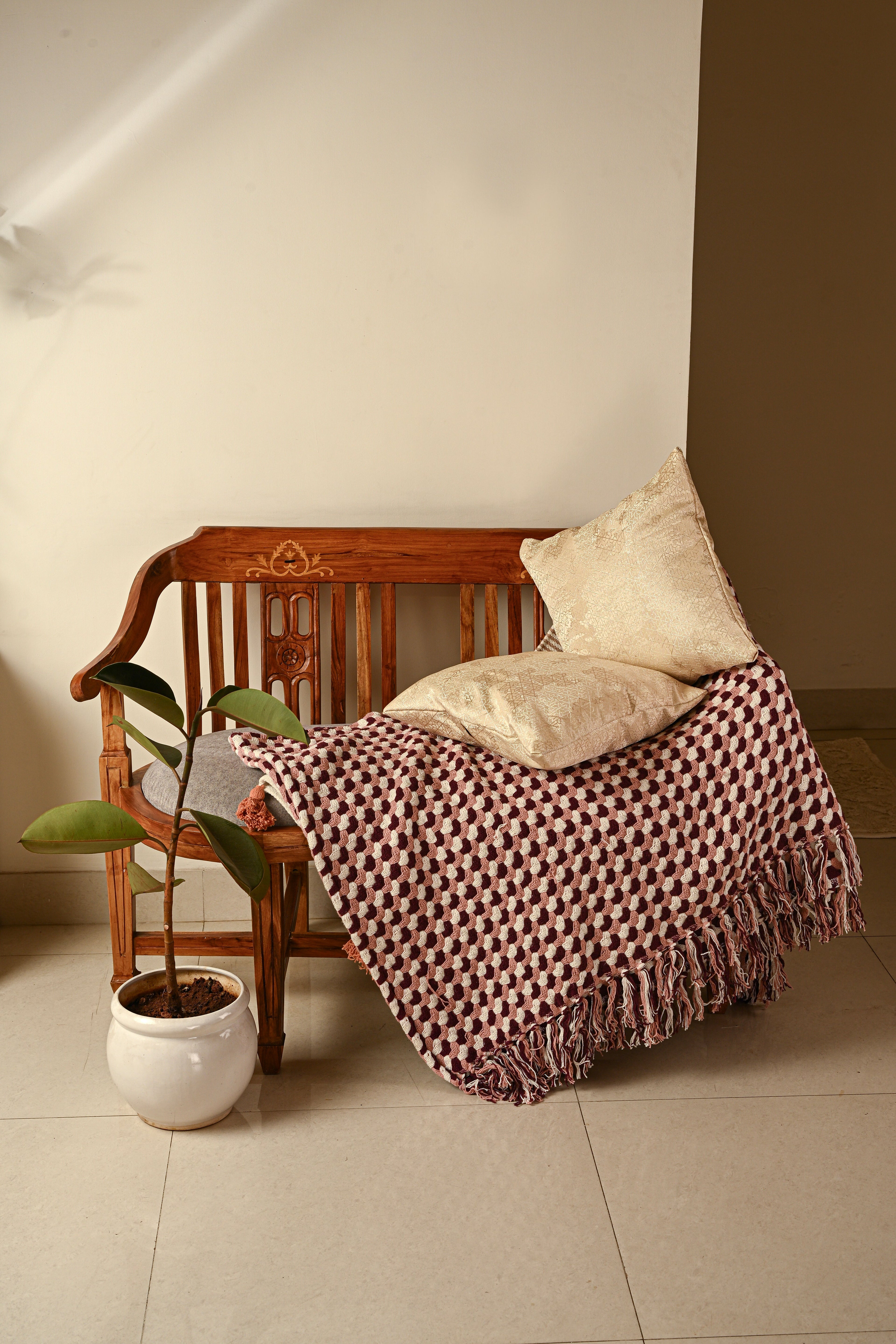 Saukins Geometric II Cream Cushion Cover