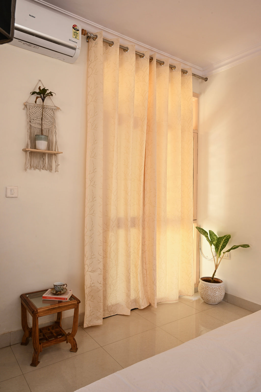 Saukins Natural III Cream Curtain