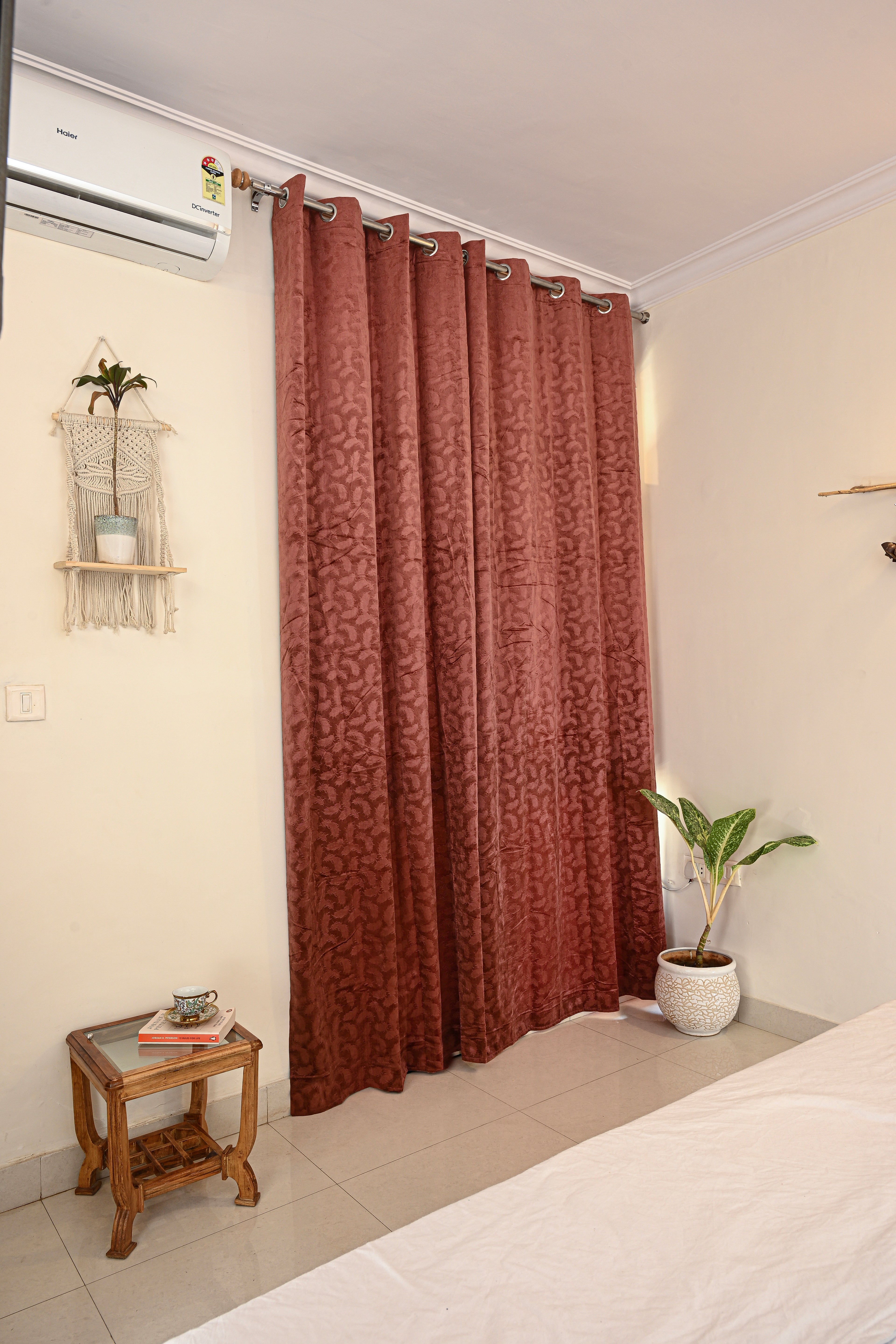 Saukins Elegance II Vine Curtain